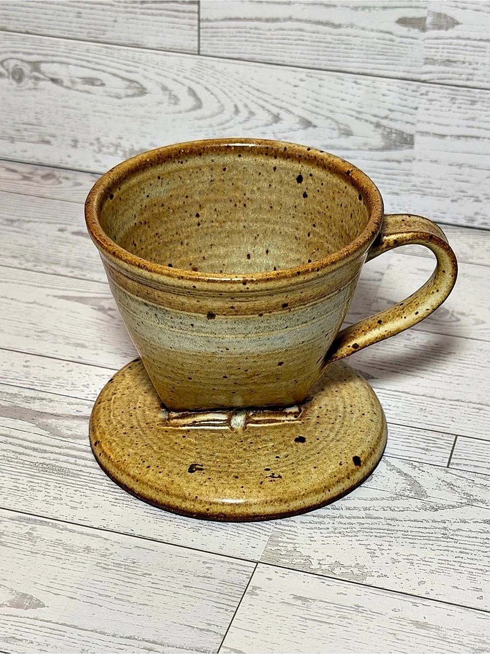 Signed Studio Pottery Coffee Pour Over Dripper Integrated Base Handmade Stonewar